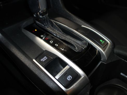 Used 2019 Honda Civic EX image 13