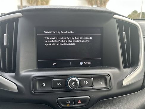 Used 2024 GMC Terrain SLE image 20