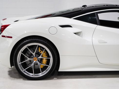 Used 2016 Ferrari 488 GTB image 20