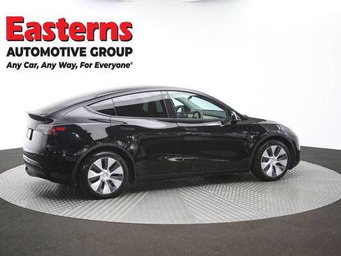 Used 2021 Tesla Model Y Long Range AWD/4WD image 36