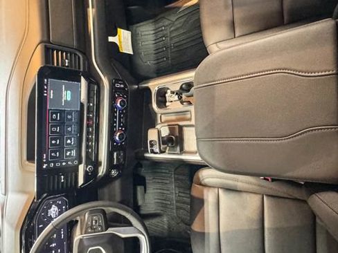 New 2026 GMC Sierra 1500 SLT w/ SLT Premium Plus Package image 25