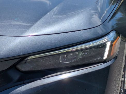 Used 2023 Honda Civic EX image 9