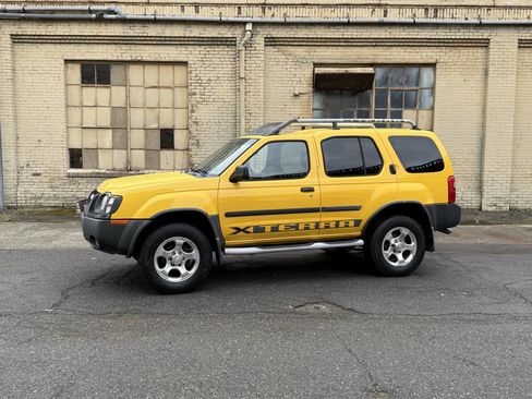 Used 2002 Nissan Xterra 4WD S/C image 4