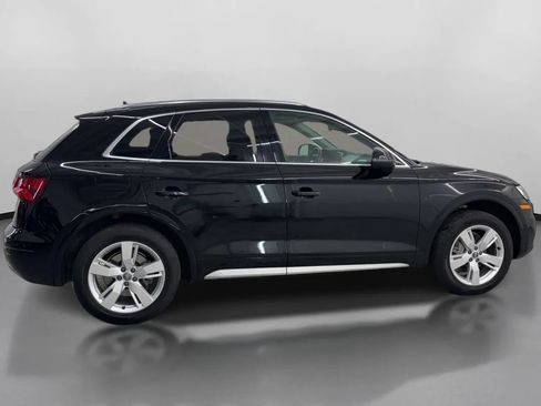 Used 2019 Audi Q5 2.0T Premium Plus w/ Premium Plus Package AWD/4WD image 8