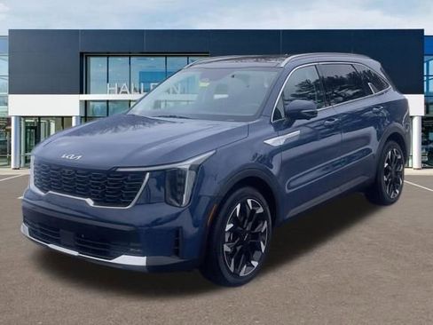 Certified 2025 Kia Sorento SX image 1