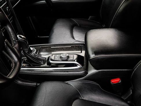 Used 2024 INFINITI QX80 Luxe image 17