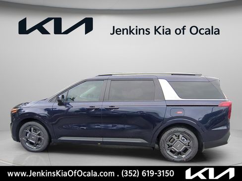 New 2026 Kia Carnival EX image 6