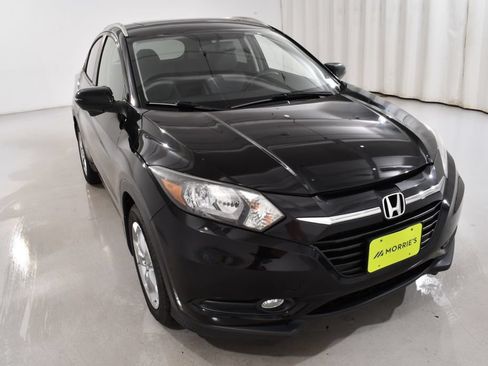 Used 2017 Honda HR-V EX-L image 4