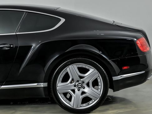 Used 2012 Bentley Continental GT image 9