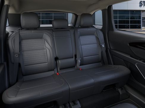 New 2026 Lincoln Nautilus Reserve w/ Jet Appearance Package AWD/4WD image 11