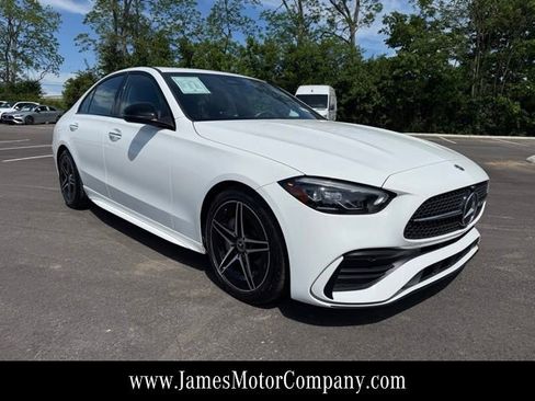 Certified 2022 Mercedes-Benz C 300 4MATIC Sedan image 4