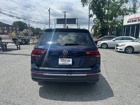 Used 2022 Volkswagen Tiguan SE AWD/4WD image 7