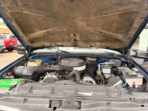 Used 1995 Chevrolet Silverado 3500 4x4 Crew Cab image 26