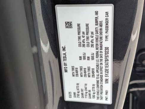 Used 2025 Tesla Model 3 Long Range RWD image 27