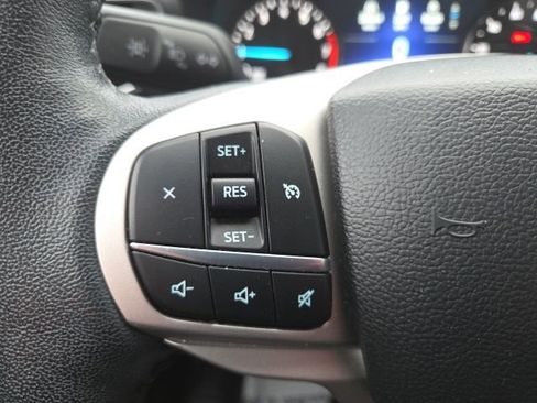 Used 2023 Ford Explorer XLT w/ Equipment Group 202A image 14