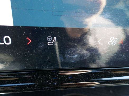 New 2026 Ford Expedition Platinum image 22