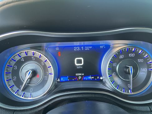 Used 2020 Chrysler 300 Touring w/ Sport Appearance Package RWD image 11