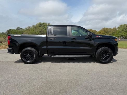 Used 2019 Chevrolet Silverado 1500 Custom Trail Boss w/ Custom Convenience Package AWD/4WD image 6