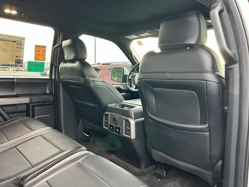 Used 2017 Ford F150 Raptor w/ Equipment Group 802A Luxury AWD/4WD image 17