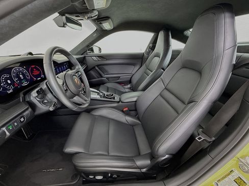 Certified 2026 Porsche 911 Carrera GTS RWD image 5