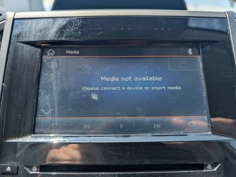 Used 2023 Subaru Forester Premium AWD/4WD image 25
