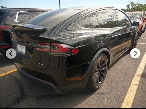 Used 2022 Tesla Model X Plaid AWD/4WD image 4