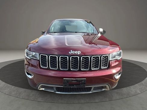 Used 2020 Jeep Grand Cherokee Limited image 2