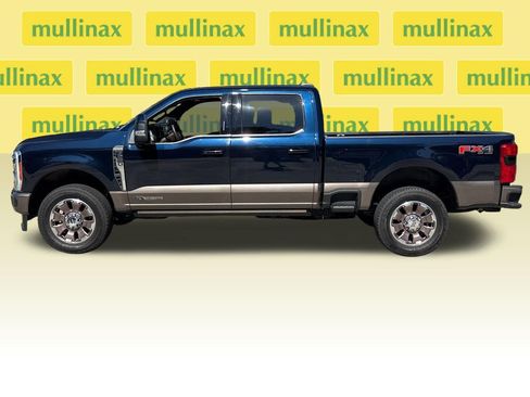 Used 2023 Ford F250 King Ranch w/ FX4 Off-Road Package AWD/4WD image 11