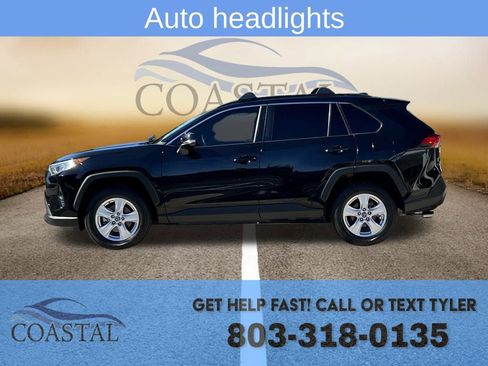 Used 2021 Toyota RAV4 XLE image 15