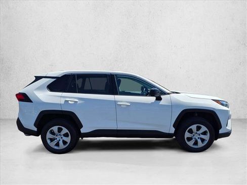 Certified 2023 Toyota RAV4 LE FWD image 4
