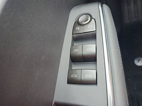New 2026 GMC Acadia Elevation w/ Elevation Premium Package AWD/4WD image 18