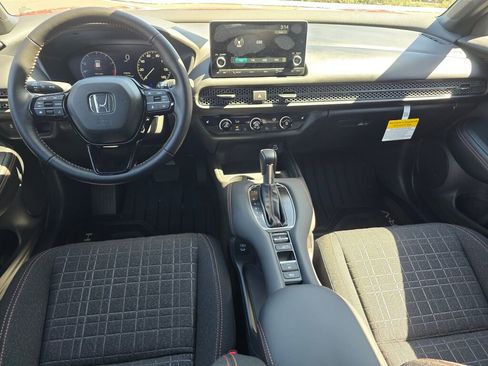 New 2025 Honda HR-V Sport image 11