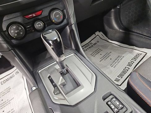Used 2019 Subaru Crosstrek 2.0i Premium AWD/4WD image 24