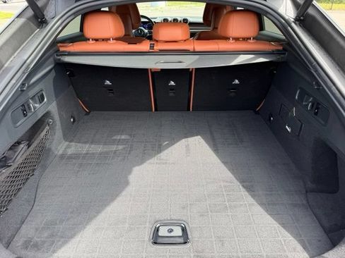 Certified 2025 Mercedes-Benz GLC 300 4MATIC image 10