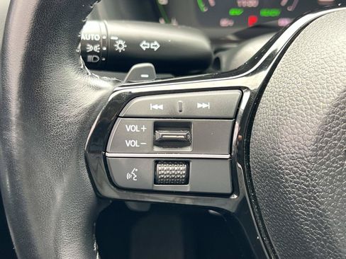 Certified 2023 Honda Accord Touring image 9