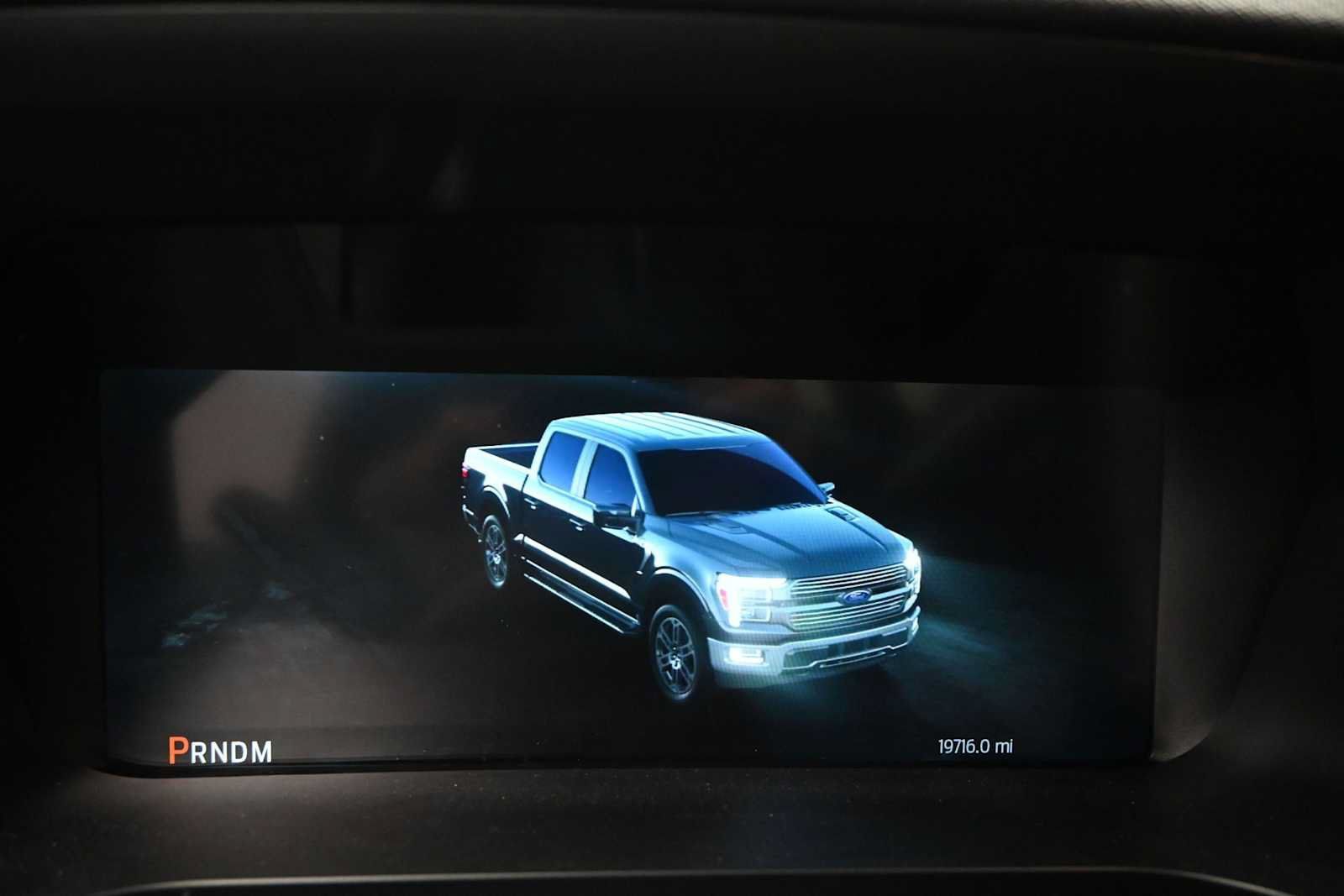 Used 2025 Ford F150 XLT w/ Equipment Group 301A Standard AWD/4WD image 10
