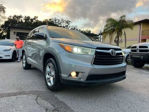Used 2016 Toyota Highlander Limited image 4