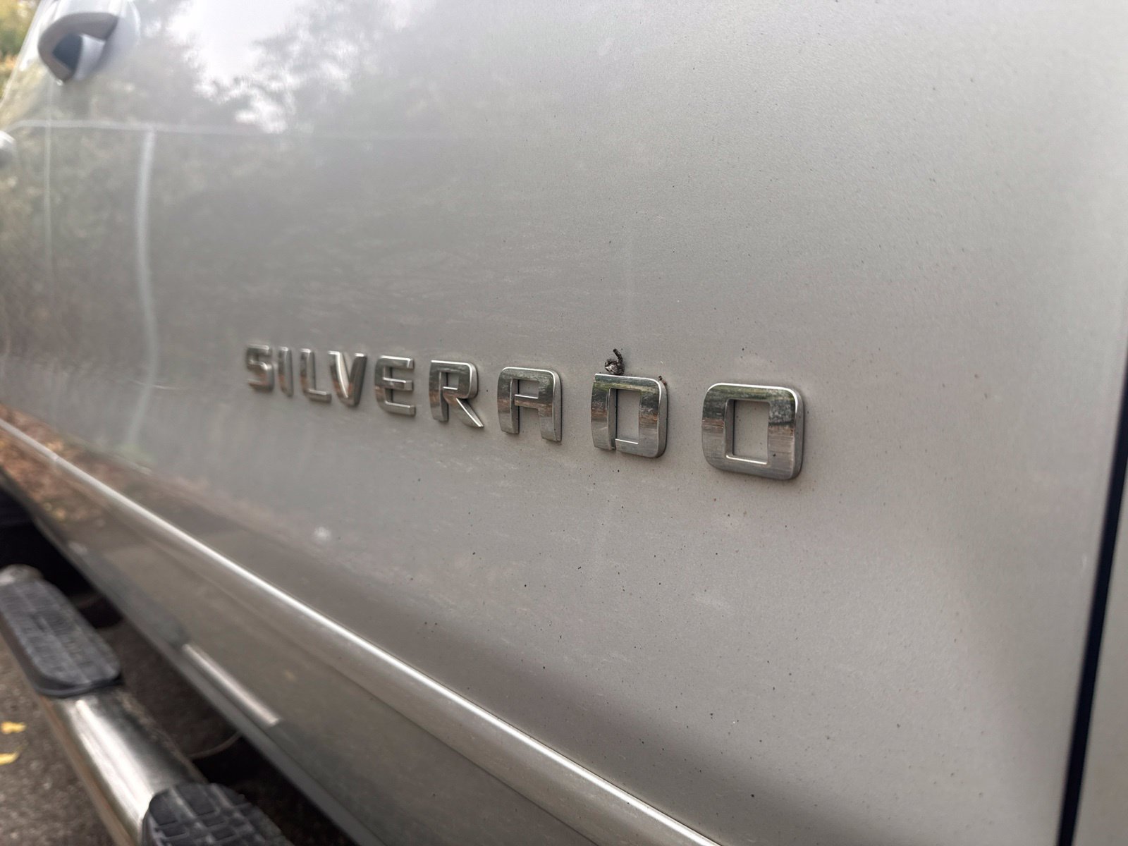 Used 2016 Chevrolet Silverado 1500 LT w/ All Star Edition AWD/4WD image 2