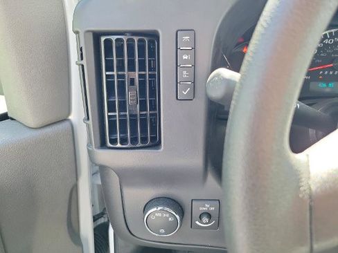 New 2025 Chevrolet Express 3500 w/ Power Convenience Package image 15