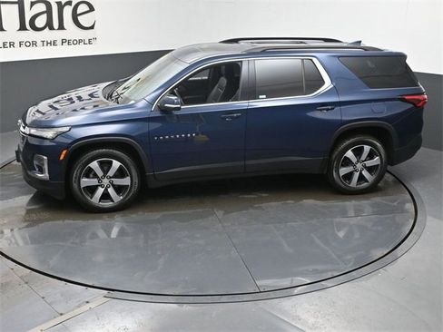 Used 2023 Chevrolet Traverse LT w/ LT Premium Package image 58