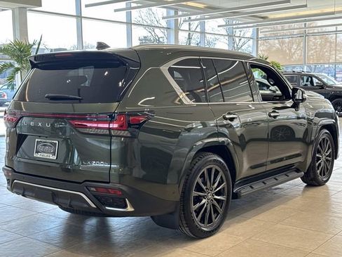 New 2026 Lexus LX 700h F Sport AWD/4WD image 4