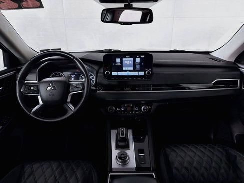 Used 2022 Mitsubishi Outlander SEL AWD/4WD image 27