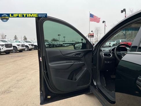 Used 2019 Chevrolet Equinox LT w/ LPO, Blackout Package image 15