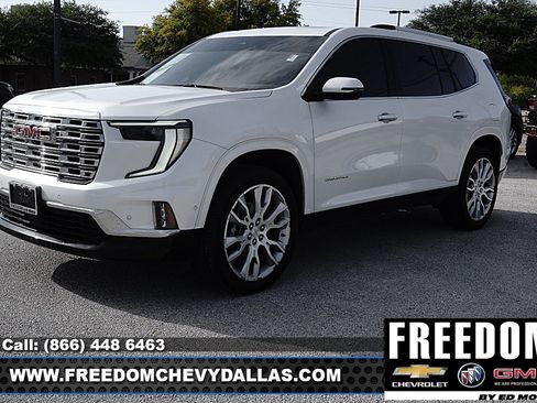 Certified 2024 GMC Acadia Denali w/ Super Cruise Package FWD image 3