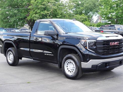 Used 2024 GMC Sierra 1500 Pro w/ Pro Value Package AWD/4WD image 5