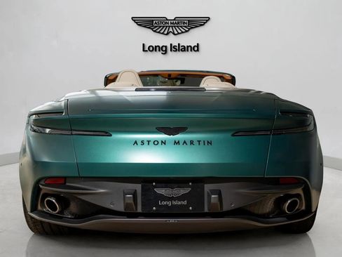 Used 2023 Aston Martin DB11 Volante image 7