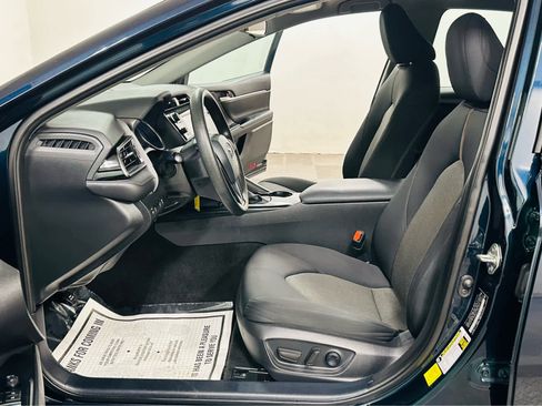 Certified 2020 Toyota Camry LE w/ Carpet Mat Package image 9