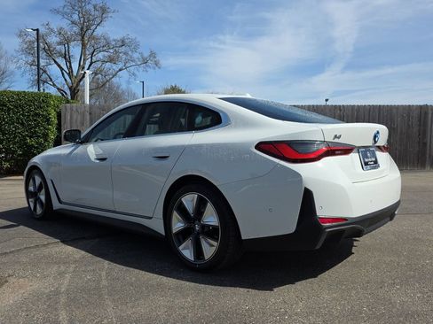 Used 2025 BMW i4 eDrive40 w/ Premium Package image 3