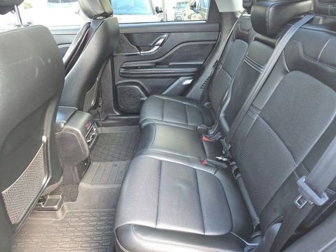 Certified 2022 Lincoln Corsair Standard w/ Premium Package image 33