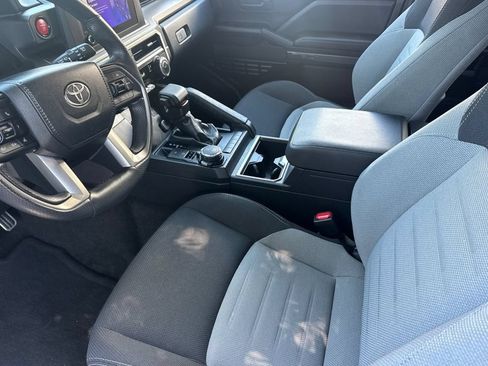 Used 2025 Toyota 4Runner TRD Sport AWD/4WD image 12